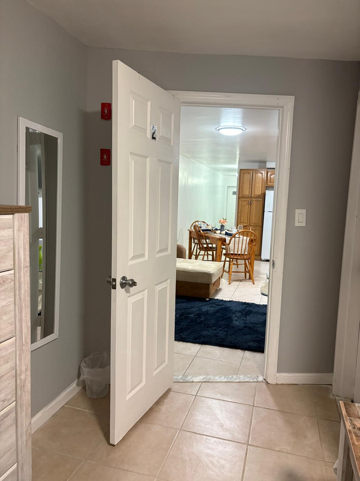 Newly Renovated 2BR 1BA Basement Apartment With Prime Location Near Major Hospitals And Transit - Photo 7