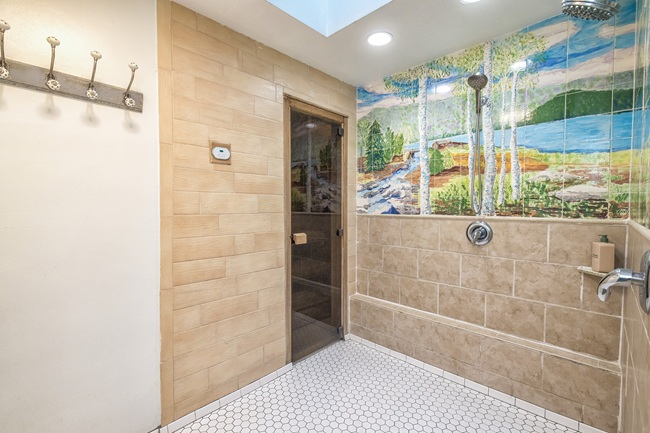 Luxury Cabin w/ Private Sauna, Deck, Fenced Backyard in Quiet & Safe Neighborhood - Photo 11