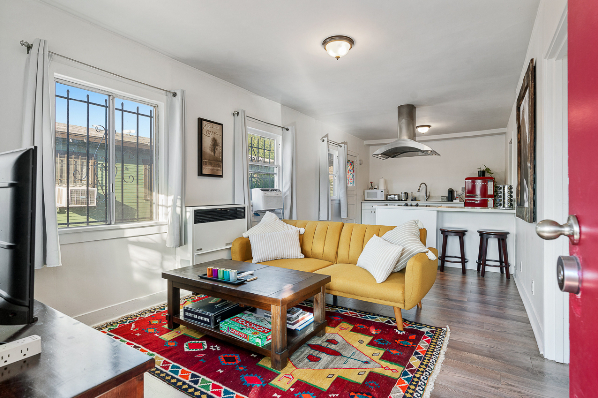1 bedroom - Photo 3