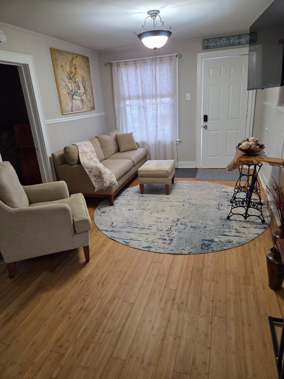2 Bdrm 2nd Floor Apt in Historical GE... - Photo 1