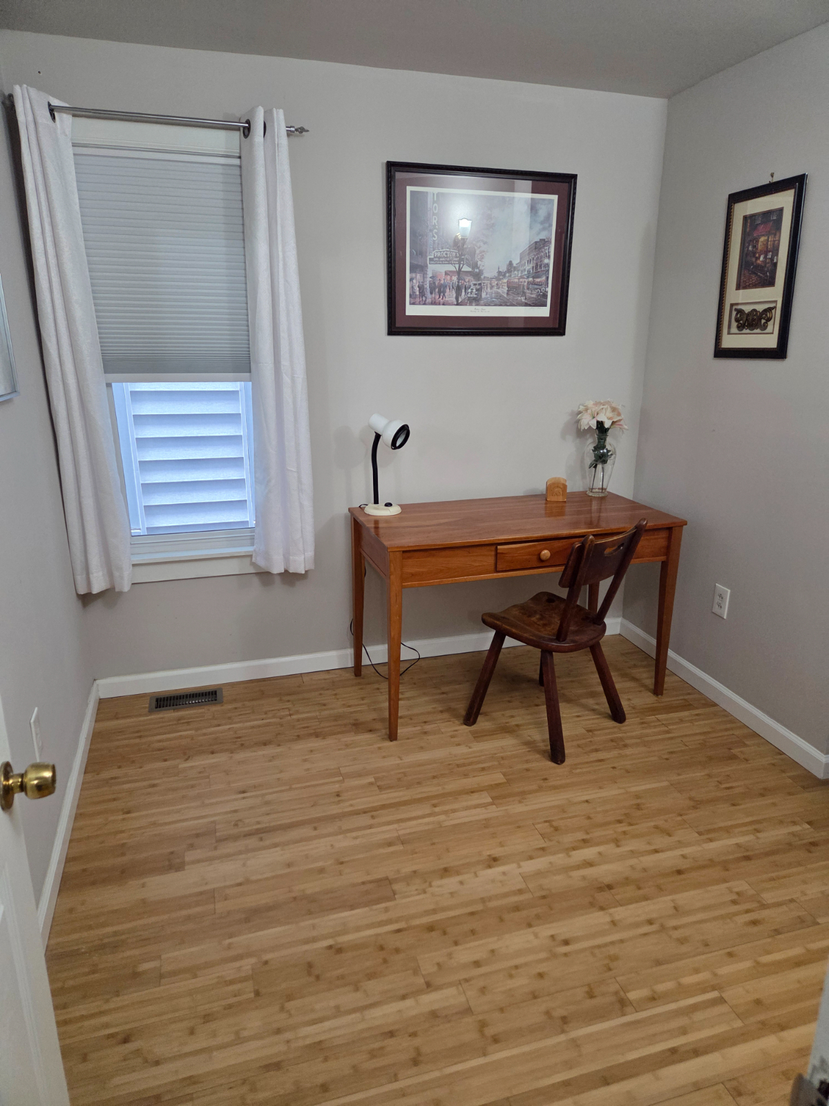 2 Bdrm 2nd Floor Apt in Historical GE... - Photo 7