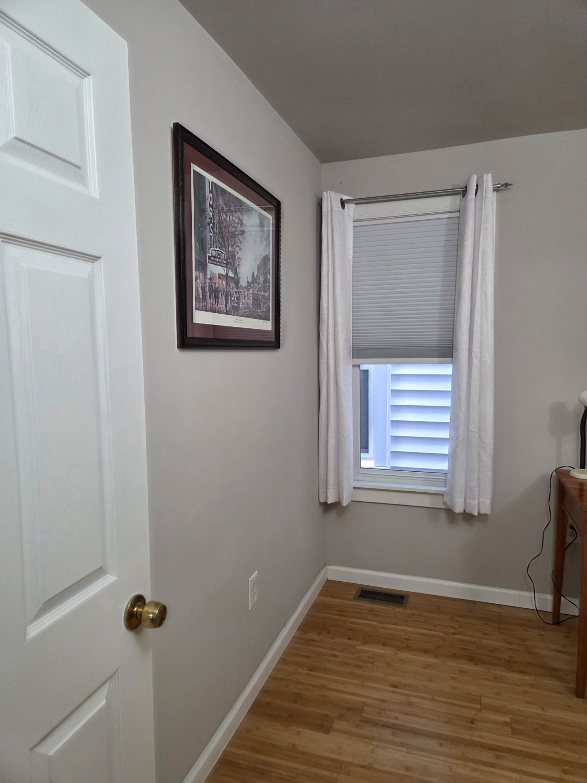 2 Bdrm 2nd Floor Apt in Historical GE... - Photo 9