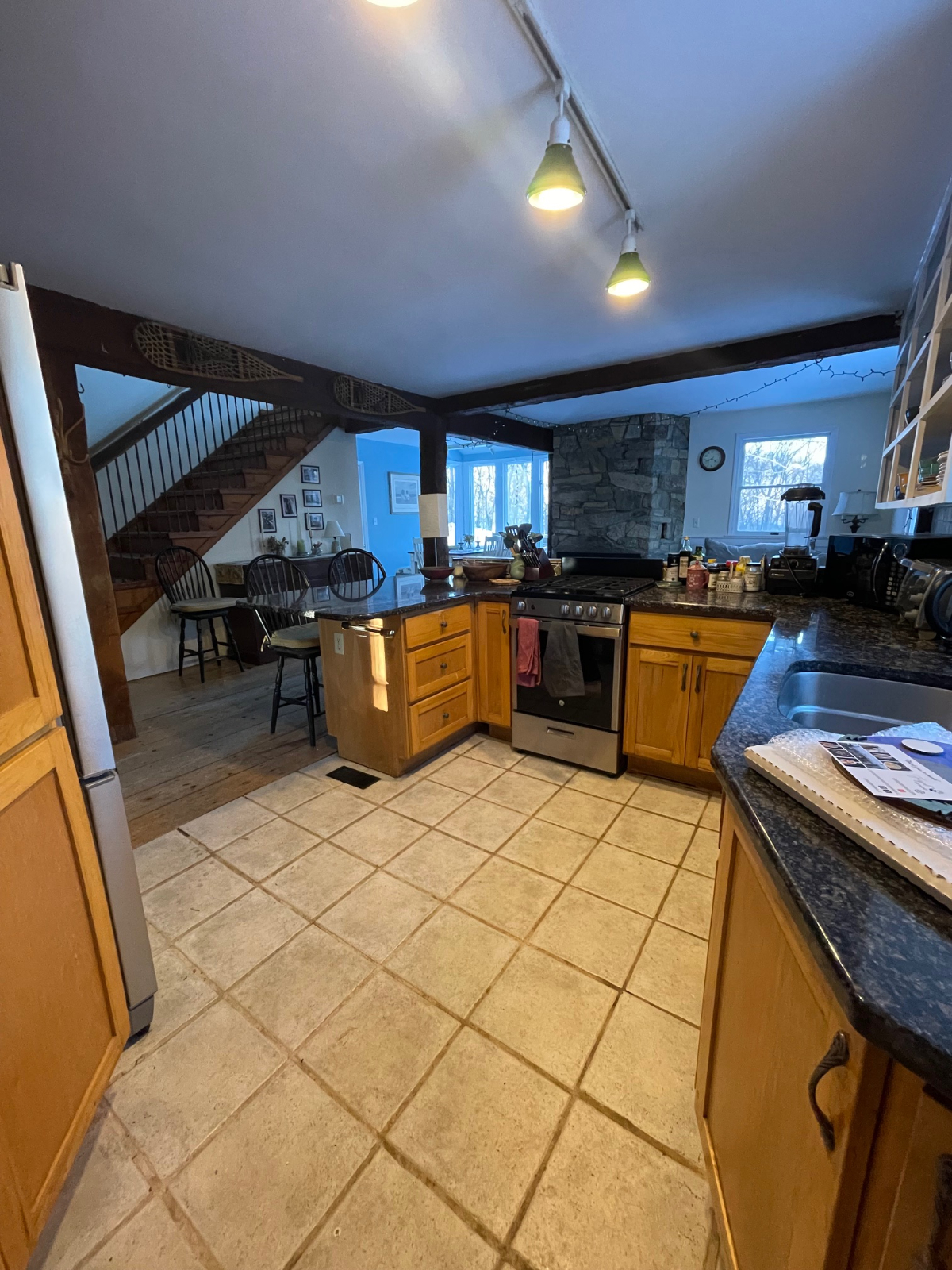 Hill House - Photo 6