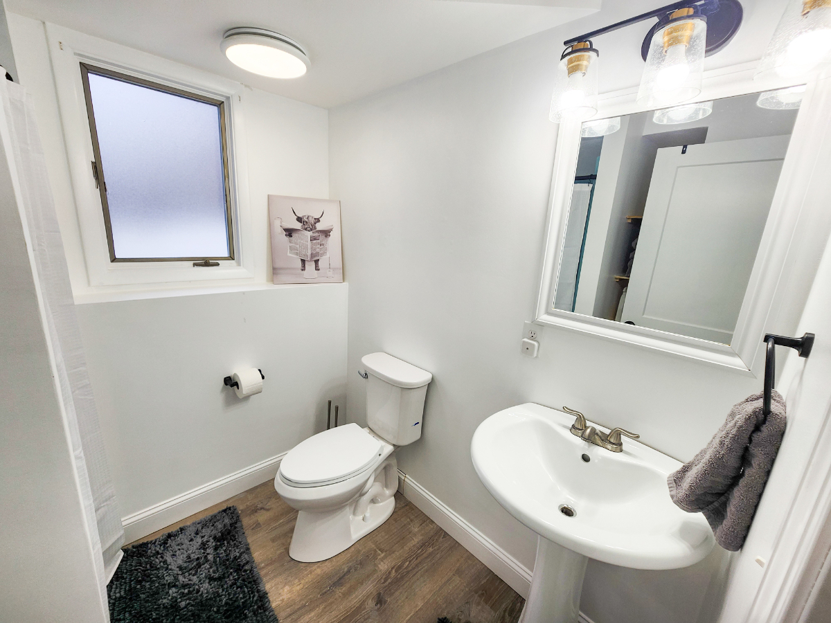 Renovated 2 bed apartment - Photo 7