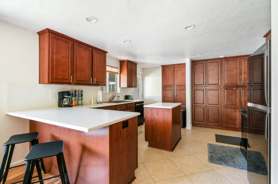 Spacious Old Mill Duplex - Unit A - Photo 3