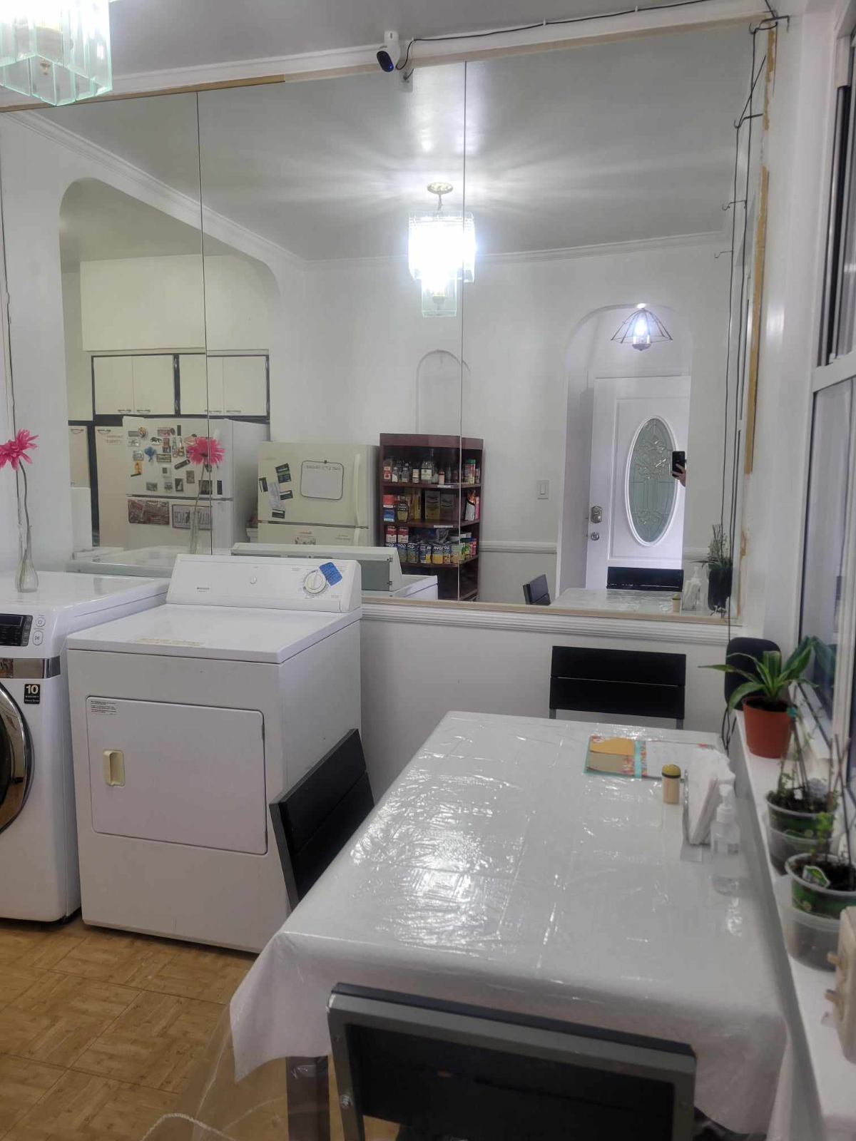 Private Modern Room Laundry Included Flatlands, Brooklyn - Photo 9