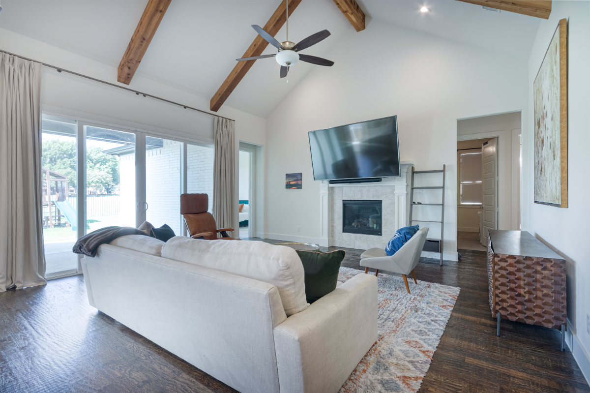 Luxe 4BR w/ Office, EV, Playset in Mckinney - Photo 9
