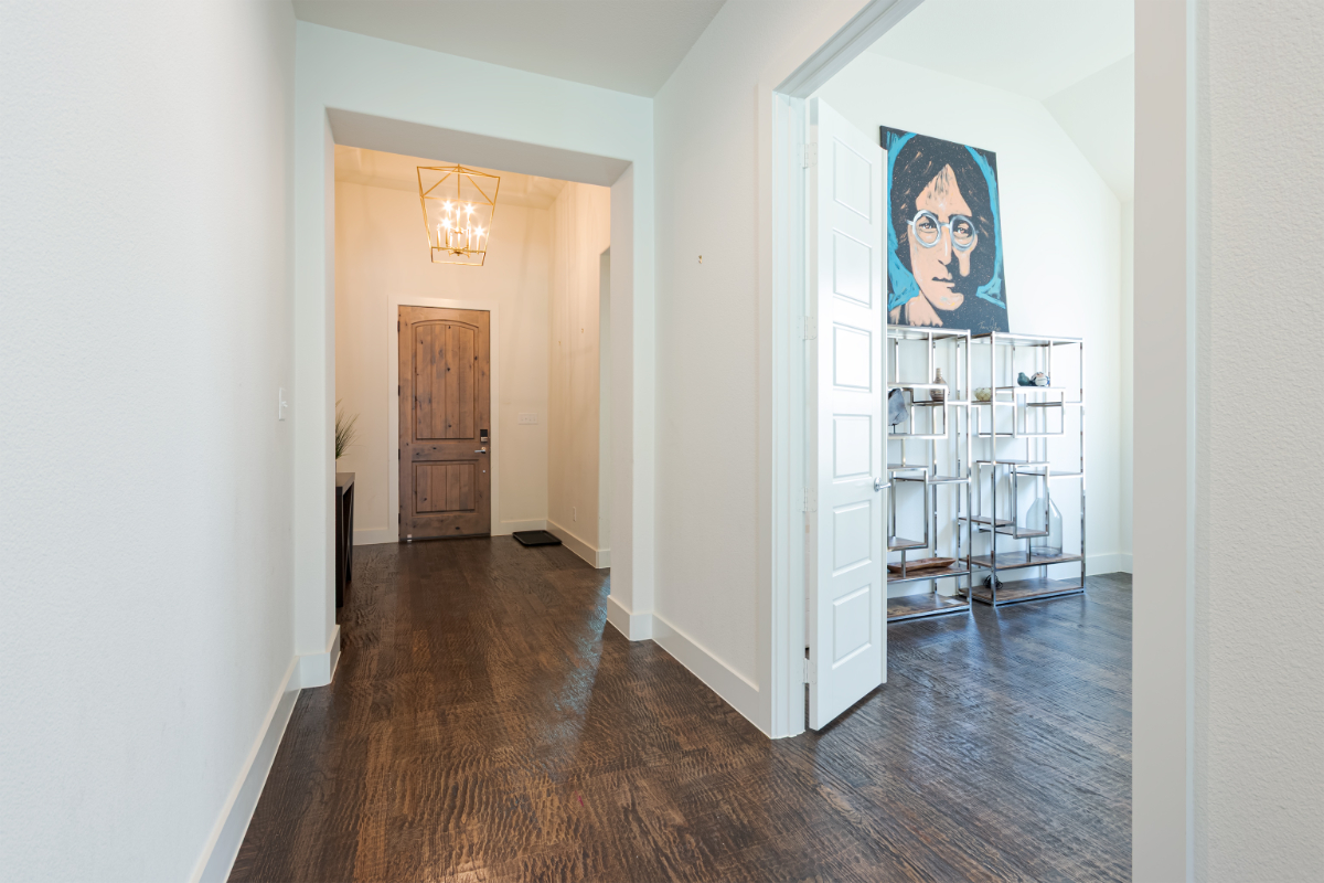 Luxe 4BR w/ Office, EV, Playset in Mckinney - Photo 7