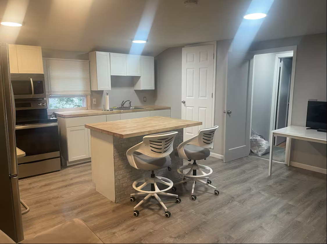 New Unit - Photo 3