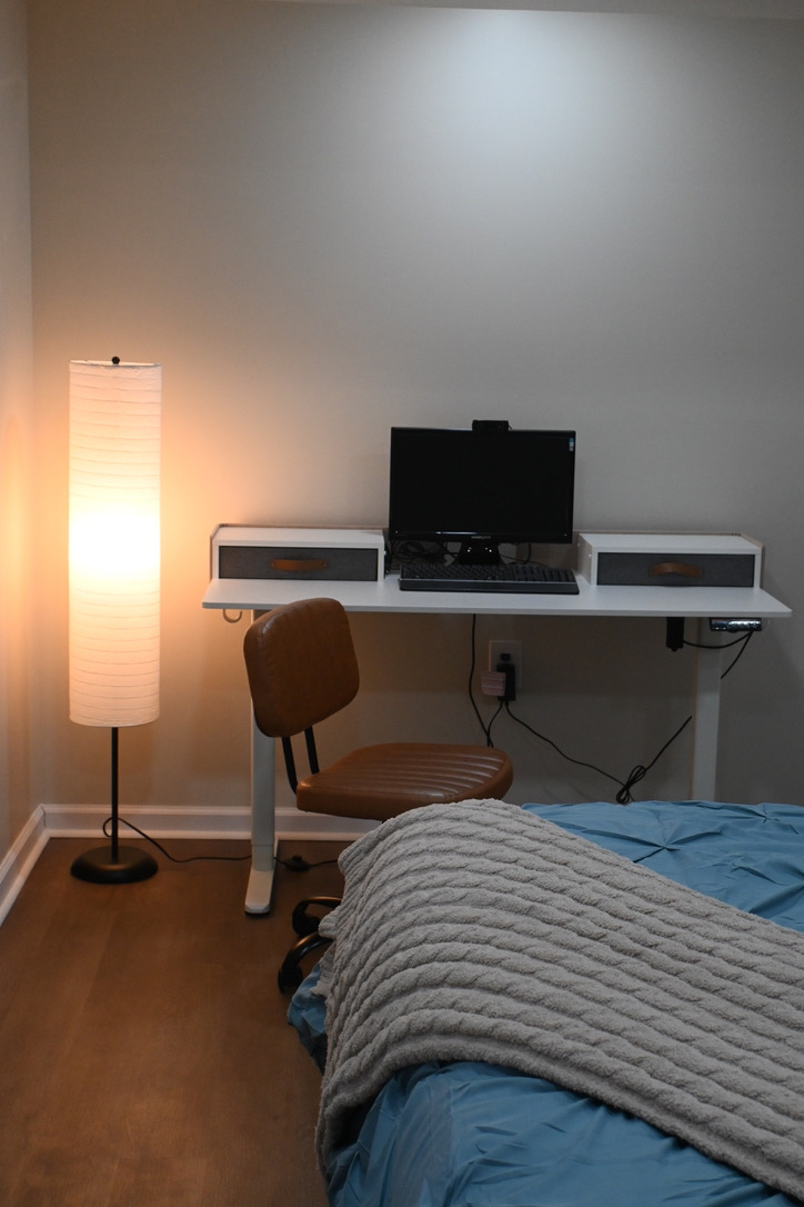 Quiet, Private Furnished  Basement Suite with Sunset and Nature Views - Photo 11