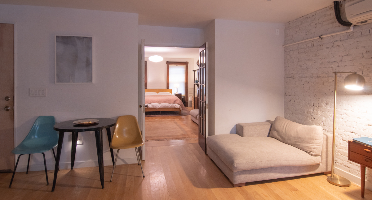 Charming & Modern 1BR Brownstone Garden Apartment - Photo 4