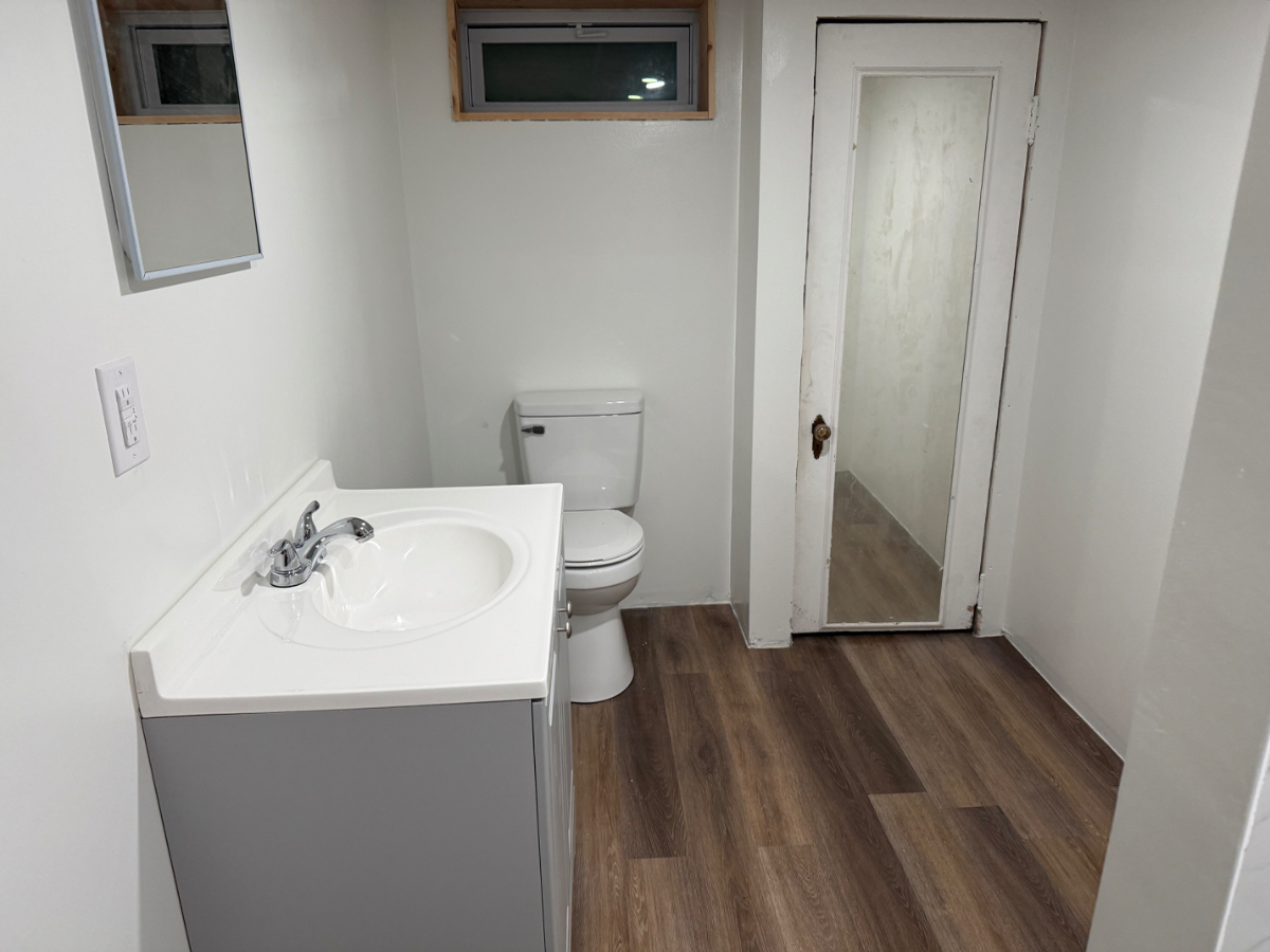 Private Furnished Studio Suite Near Wynn... - Photo 6