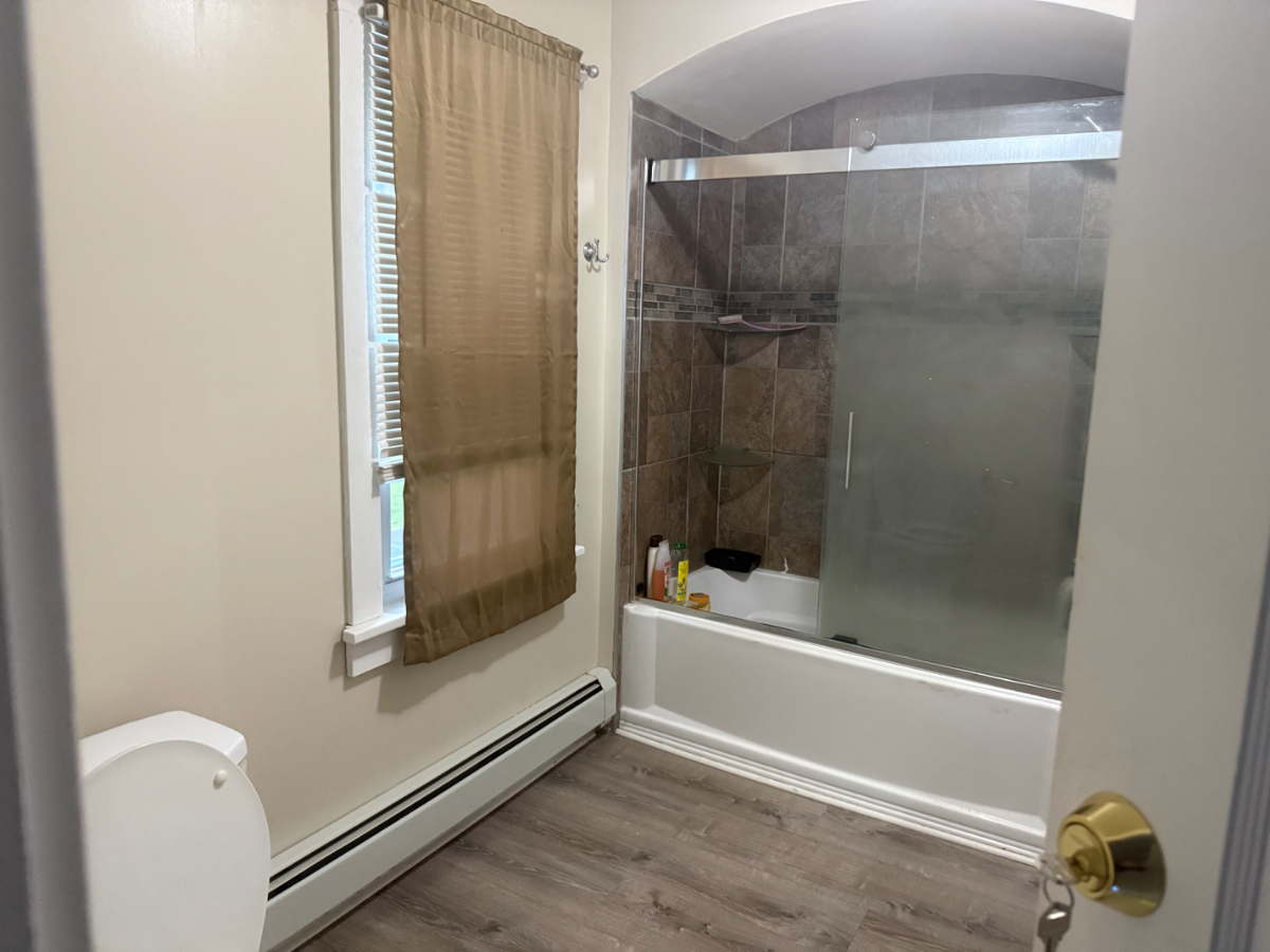 Private Furnished Studio Suite Near Wynn... - Photo 6