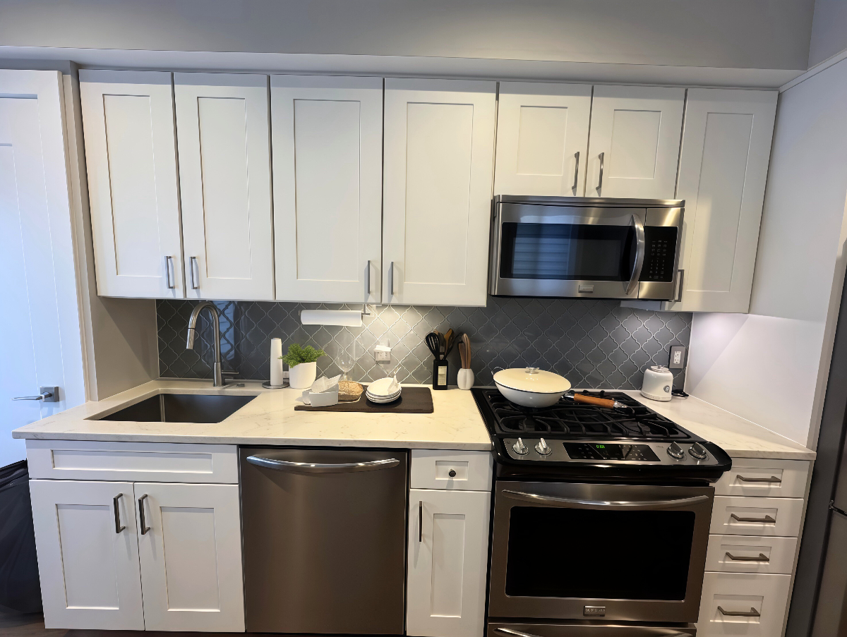 Quiet NW DC Furnished Apartment Near Metro Hospitals All Utilities - Photo 3