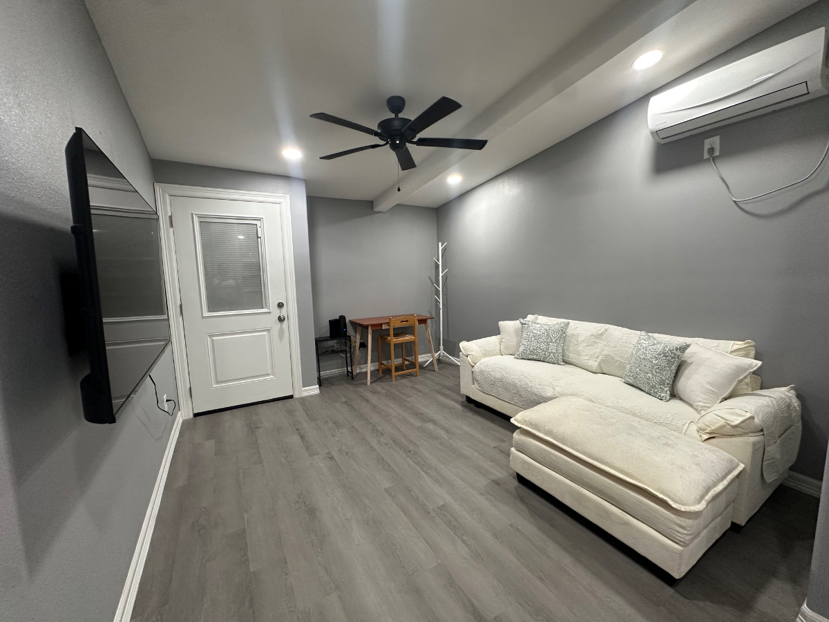 Duluth Apartment - Photo 2