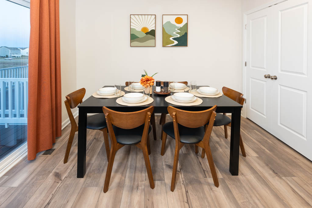 Fully Furnished Modern Charles Town Retreat - Photo 7