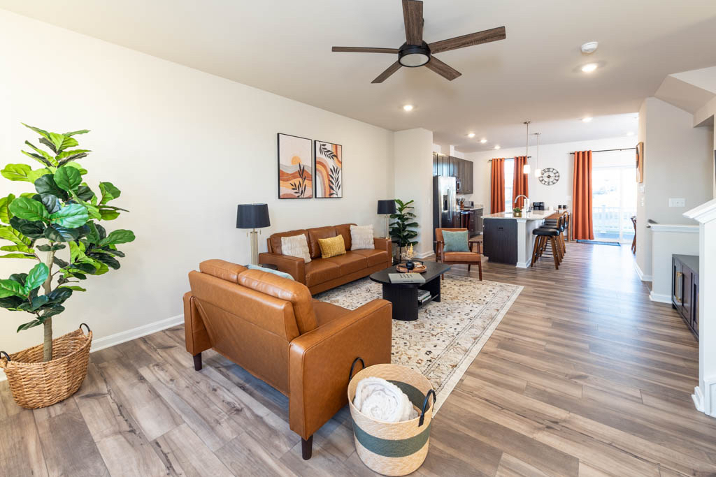 Fully Furnished Modern Charles Town Retreat - Photo 4
