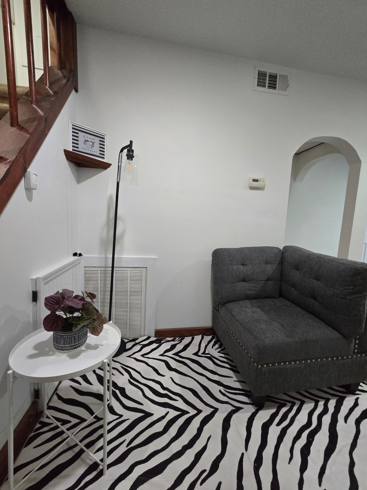 Twin Room With Smart TV - 1 - Photo 10