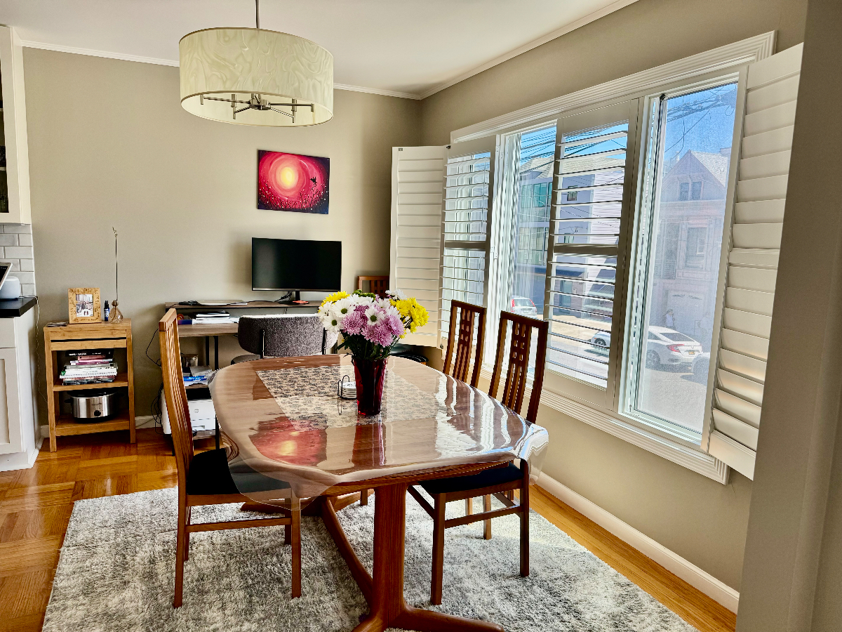 Spacious Condo in Inner Richmond in SF with lots of lights to share with 1 female and the Cat - parking on premise extra fee - Photo 2