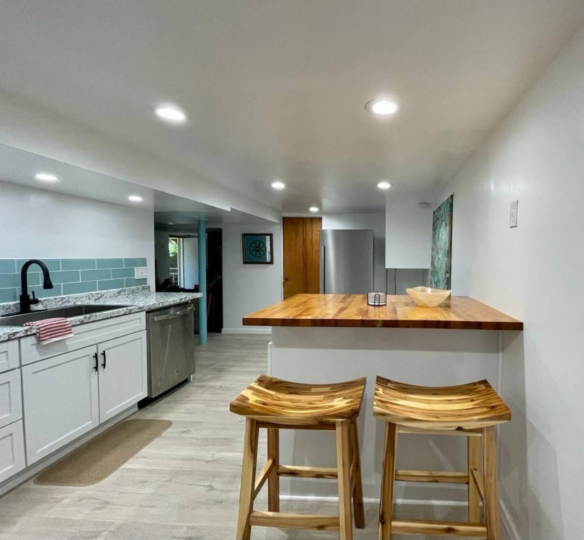 1BR Garden Apartment w/ Private Garden & Patio Utilities Included - Photo 2