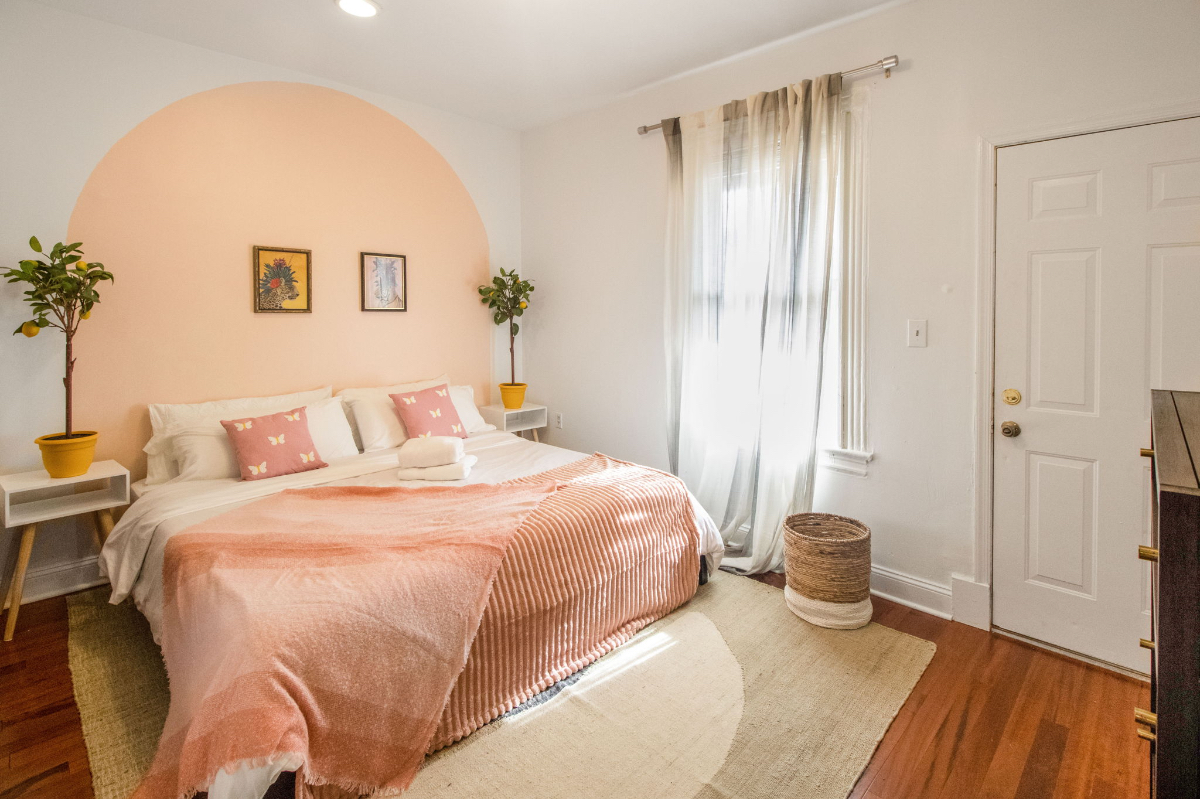DC Capitol Hill Executive 2bd / 30 Day plus / Work-Ready /Parking / Outdoor space - Photo 12