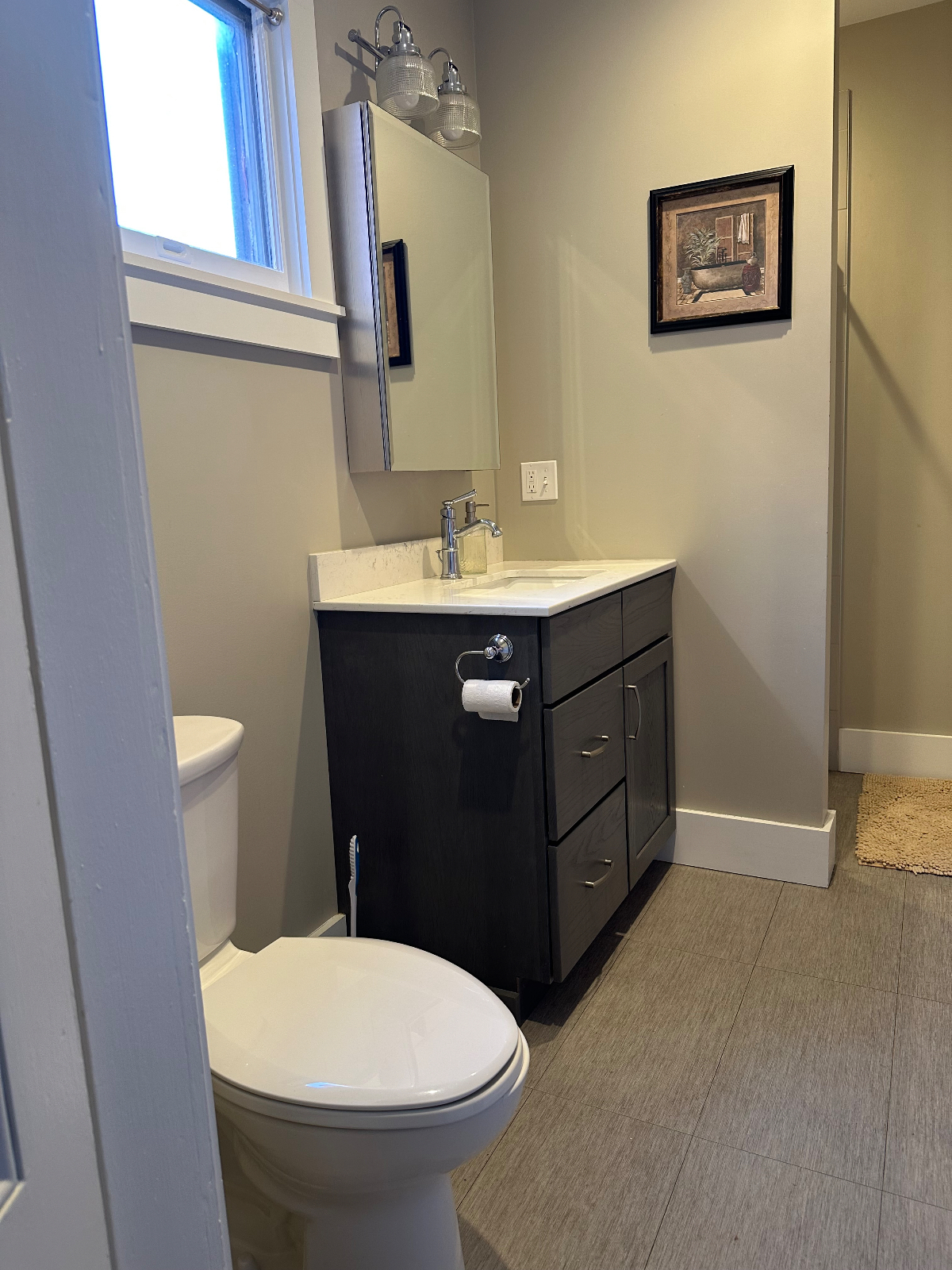 Historic Downtown Burlington Condo - Photo 3