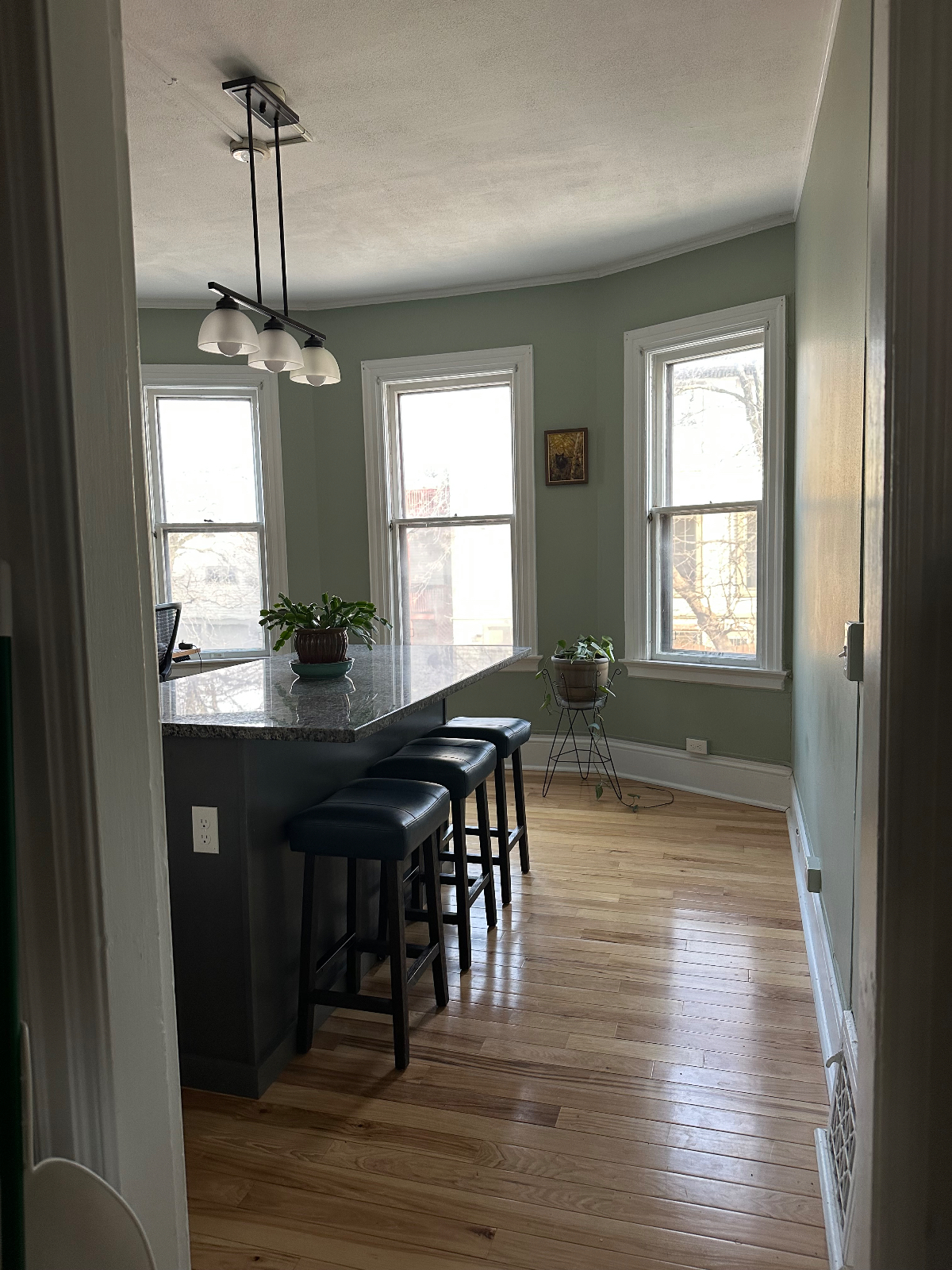 Historic Downtown Burlington Condo - Photo 5