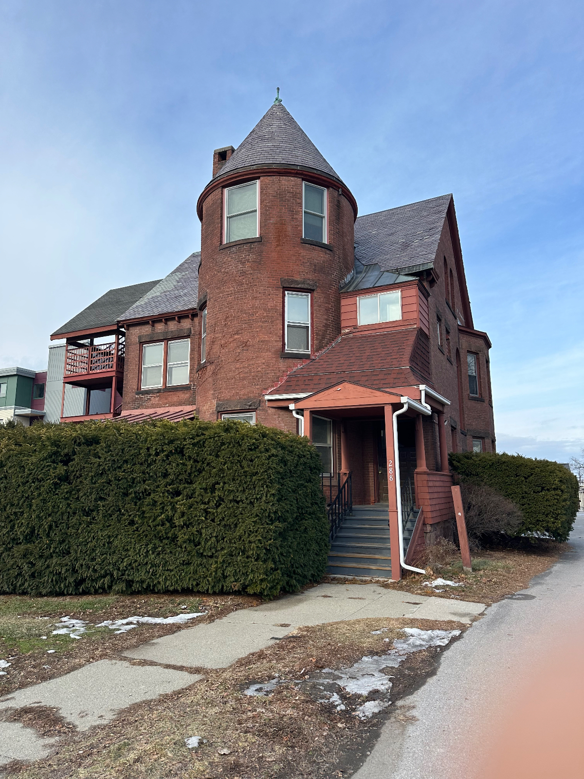 Historic Downtown Burlington Condo - Photo 7