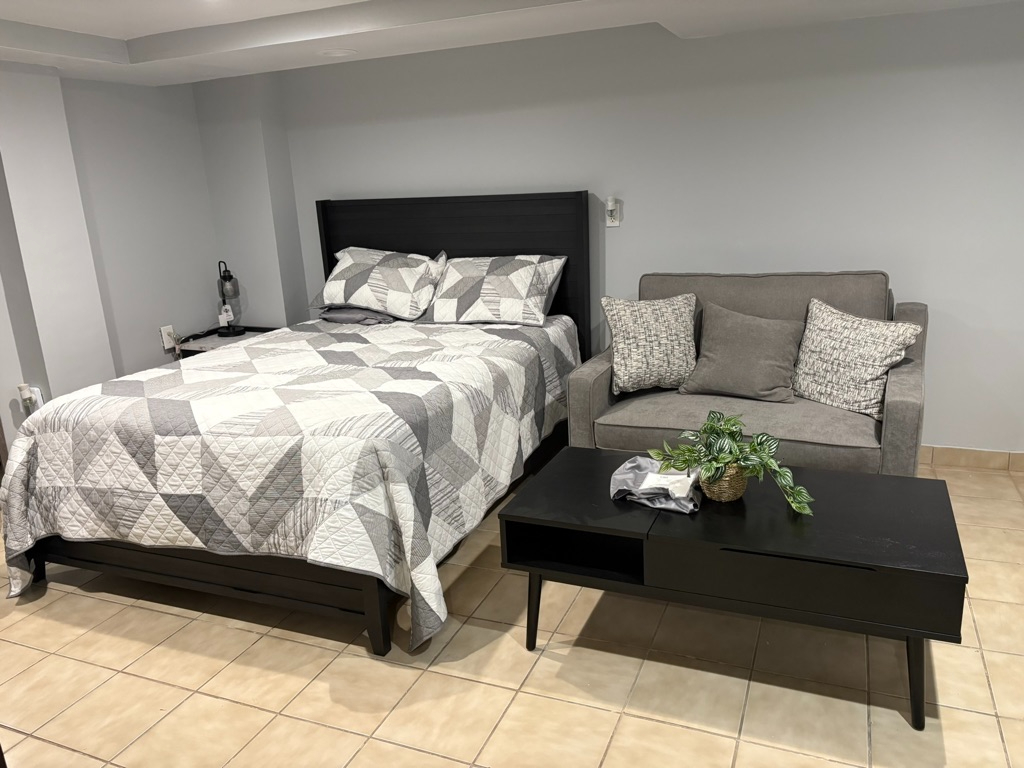 Comfortable Studio Apartment in Quiet Yonkers Neighborhood - Photo 2