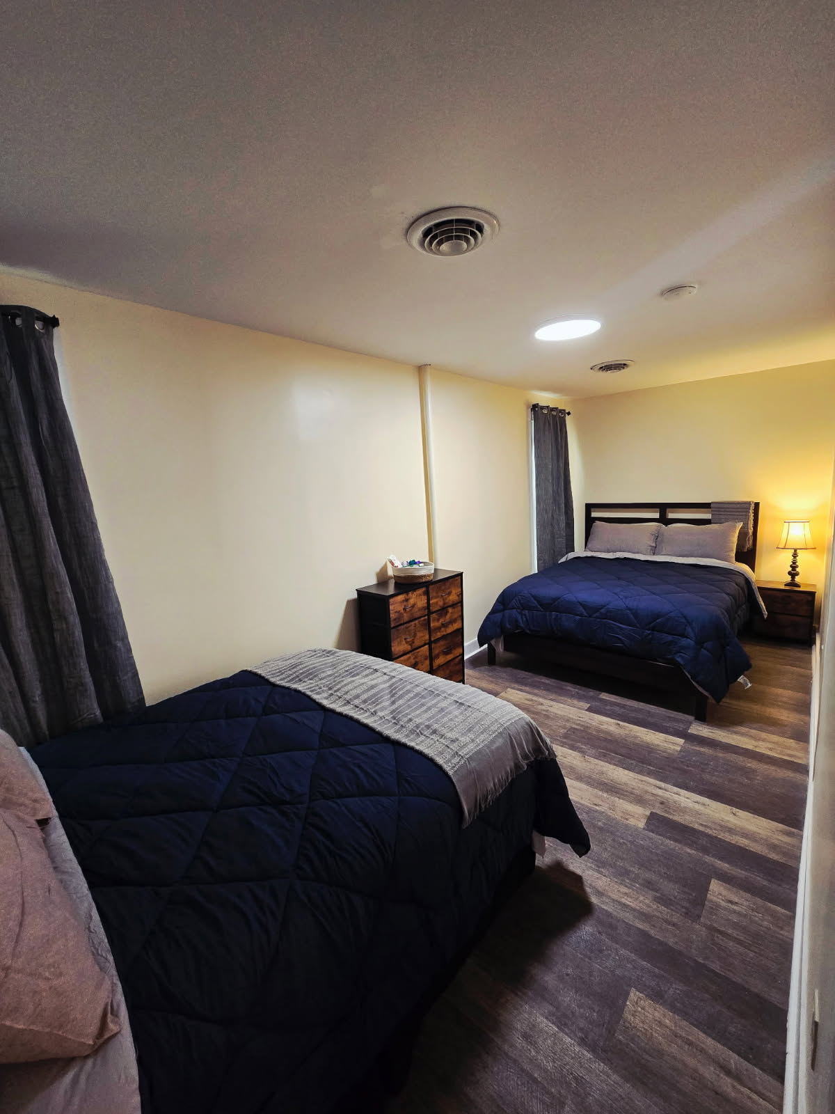 Inviting 2BR 1BA Second Floor Apartment With Private Office And Convenient Access To Major Hospitals - Photo 12
