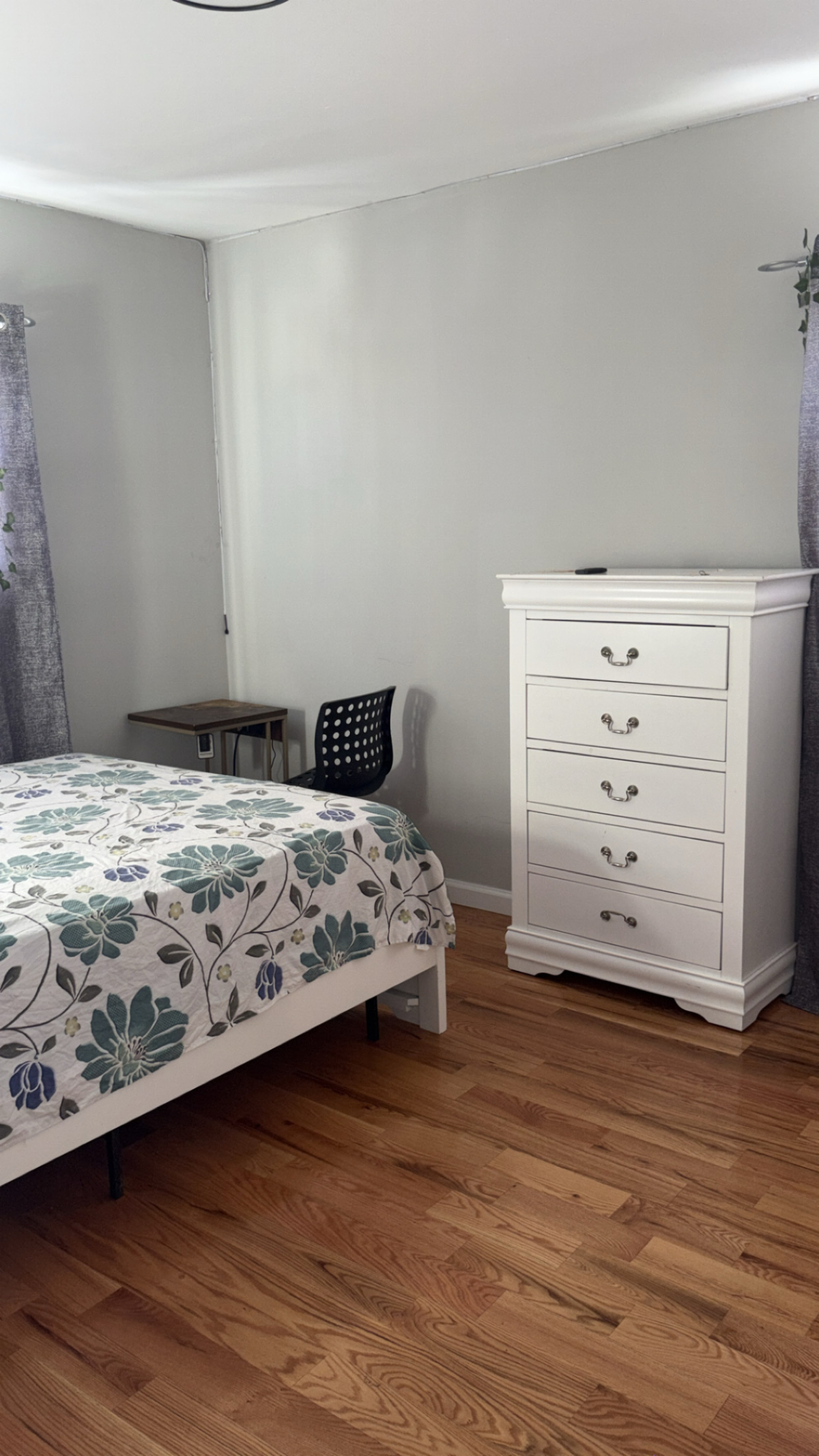 Fully Furnished One Bedroom apartment - Photo 1