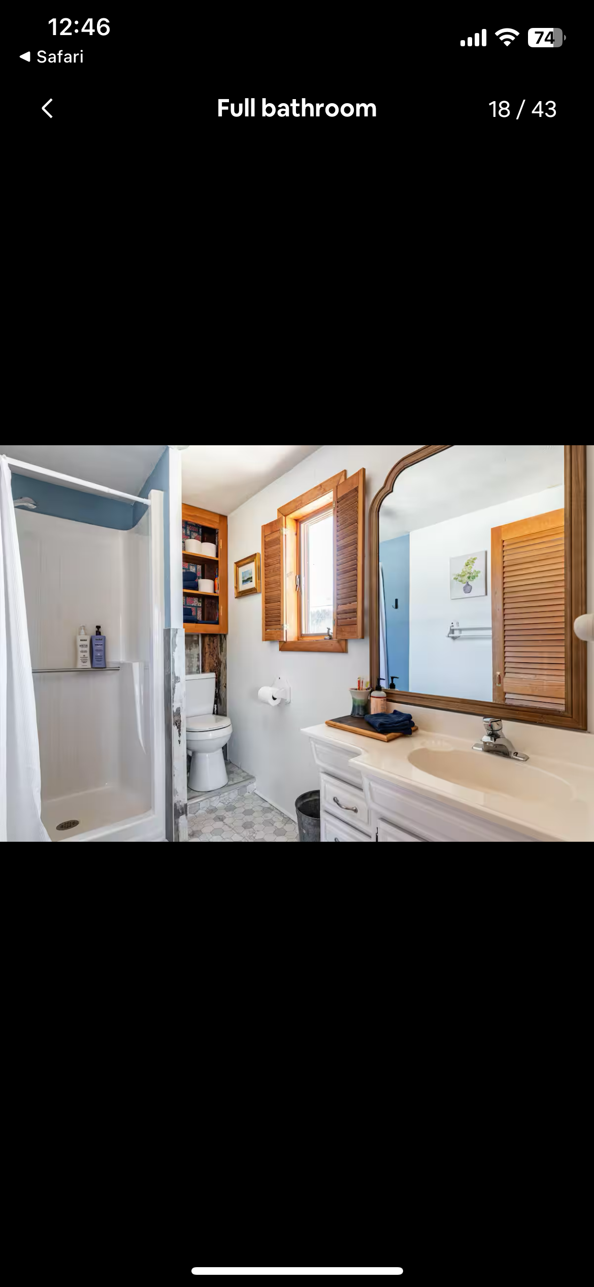 Waterfront apartment in historic farmhouse. - Photo 3