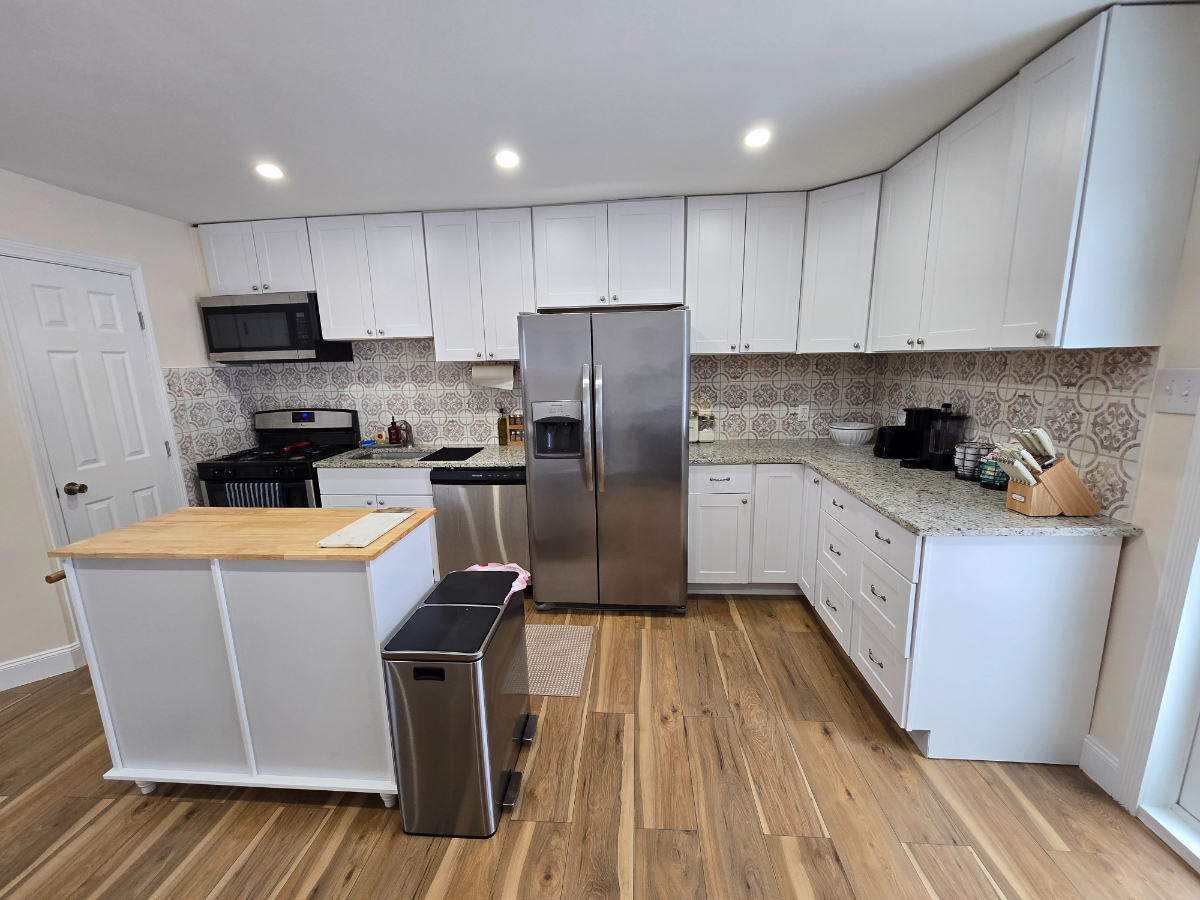 Two-bedroom House close to Hospitals - Photo 4