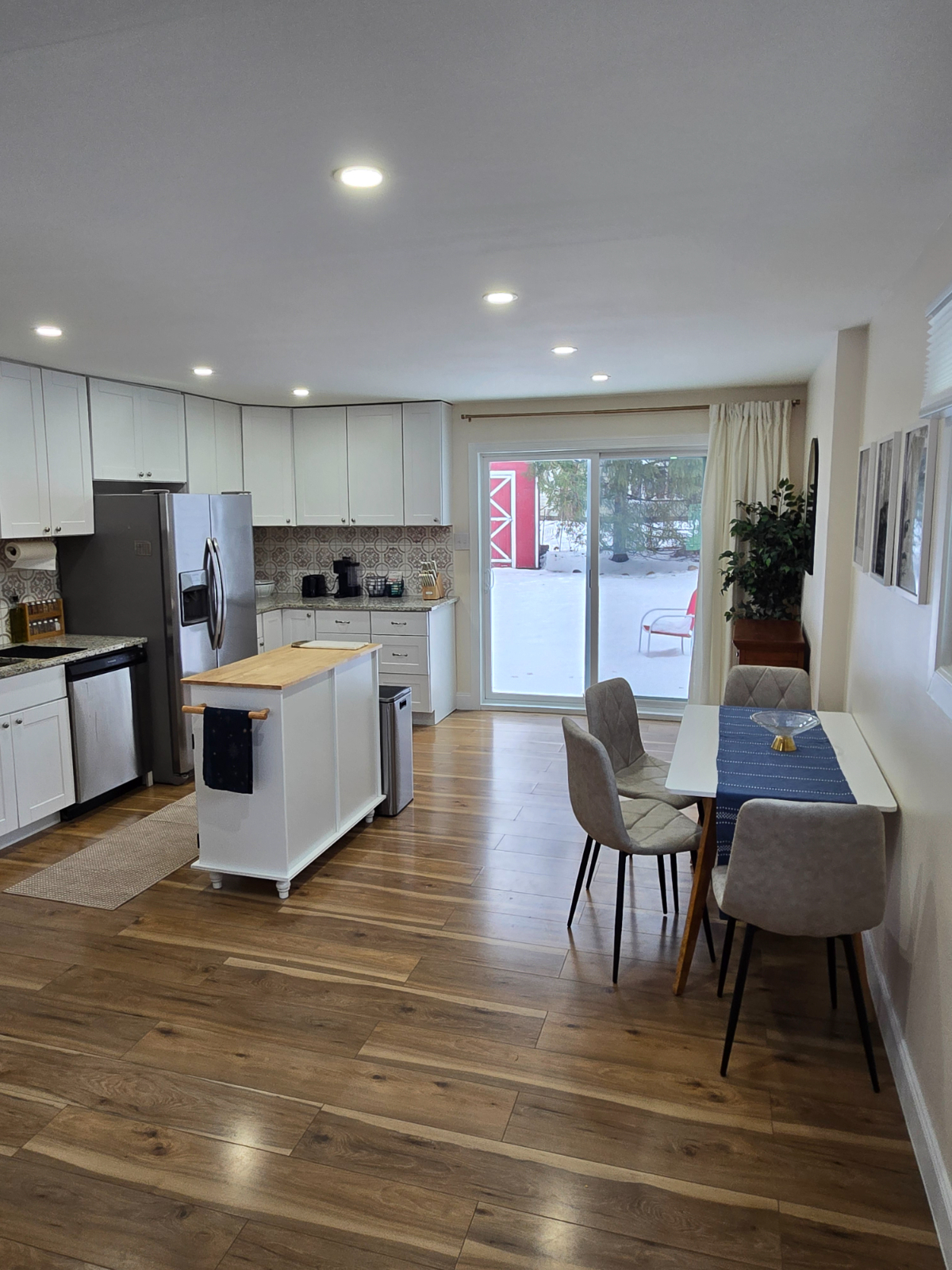 Two-bedroom House close to Hospitals - Photo 3
