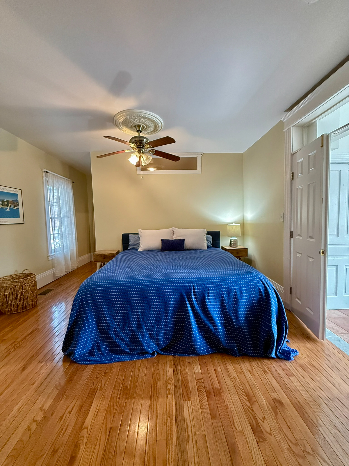 Charming 3BR  in the Heart of Richmond Village - Photo 10