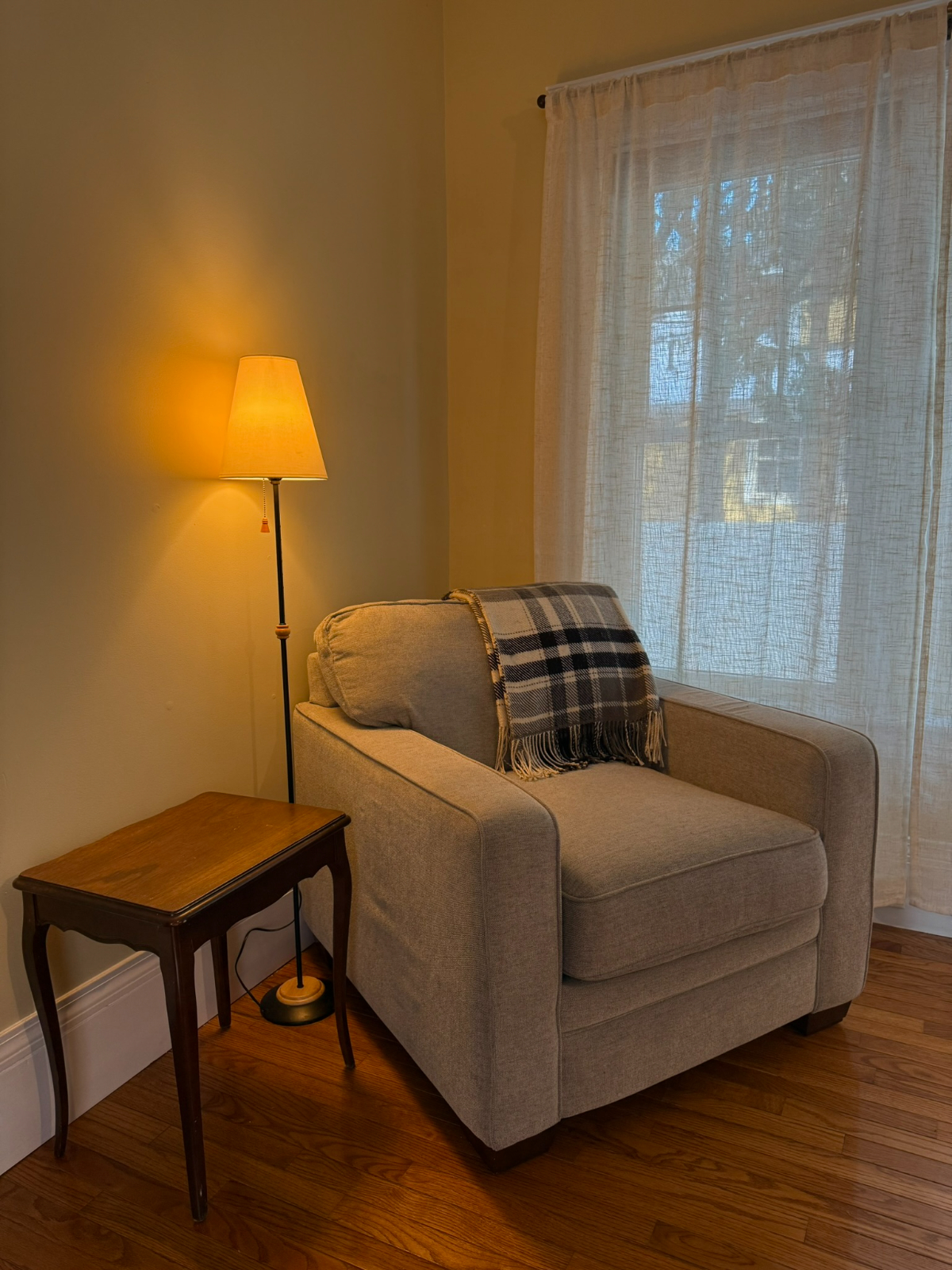 Charming 3BR  in the Heart of Richmond Village - Photo 11