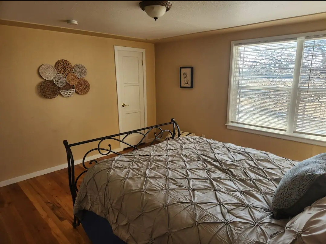 Cheyenne home next to Airforce base and Frontier Park - Photo 12