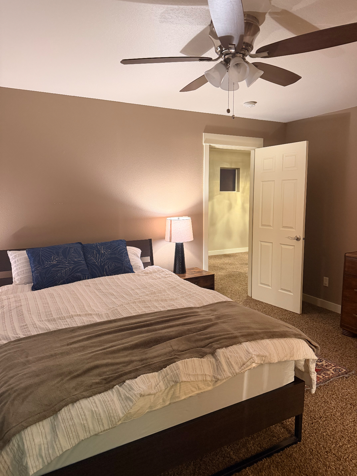 Cozy, Private Furnished ADU - Photo 2
