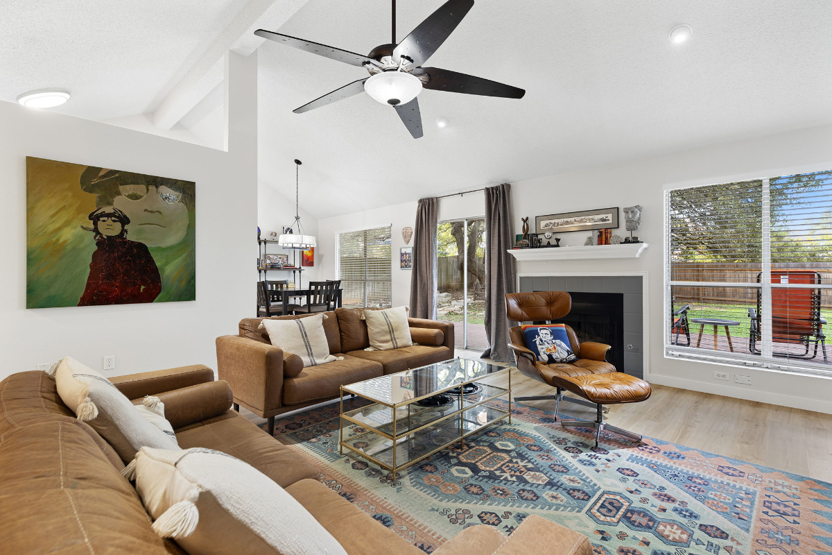 Hot Tub Oasis near Austin | Big Yard + Deck | 3BR - Photo 1