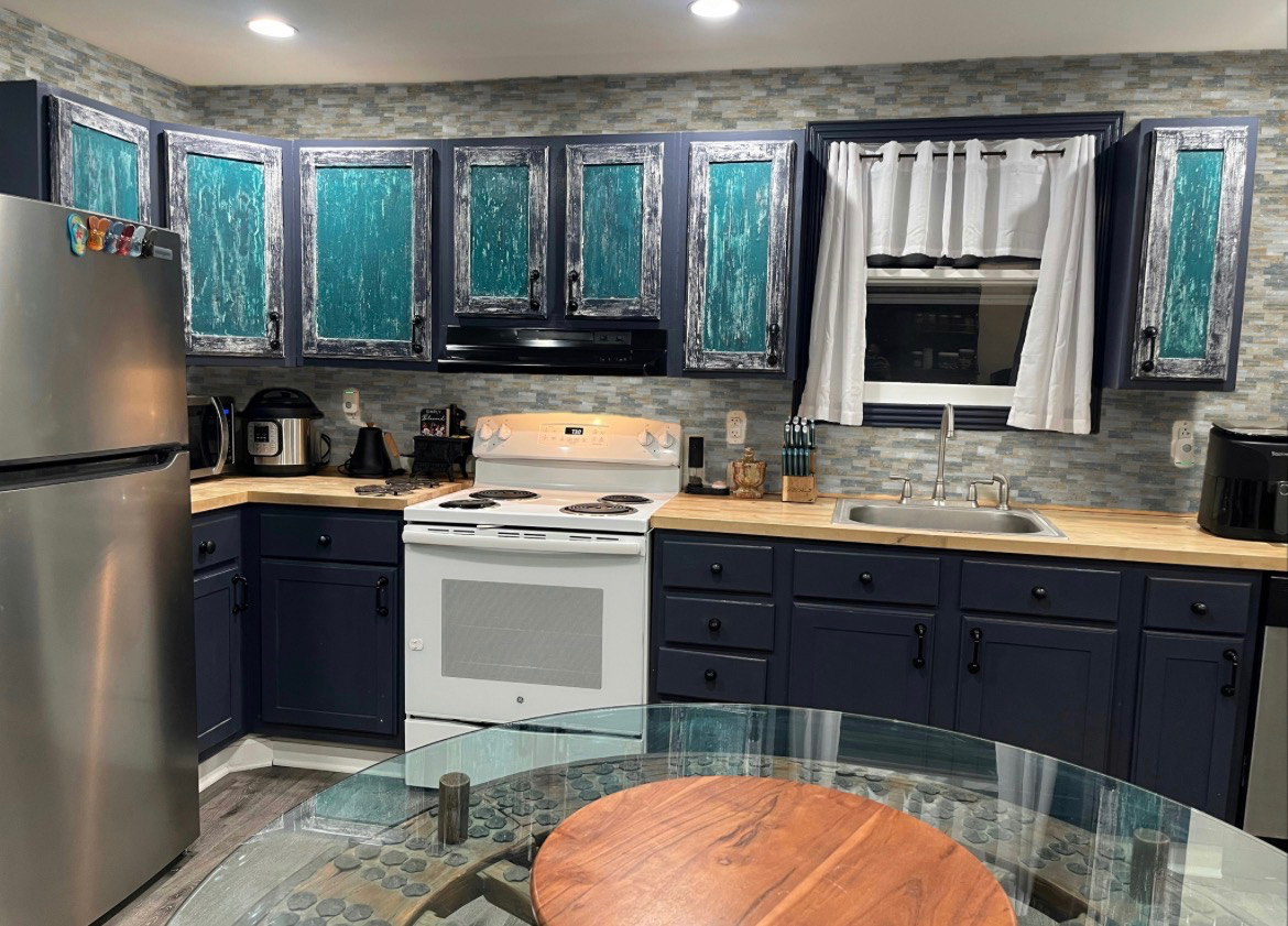 Lower Suite - Photo 5