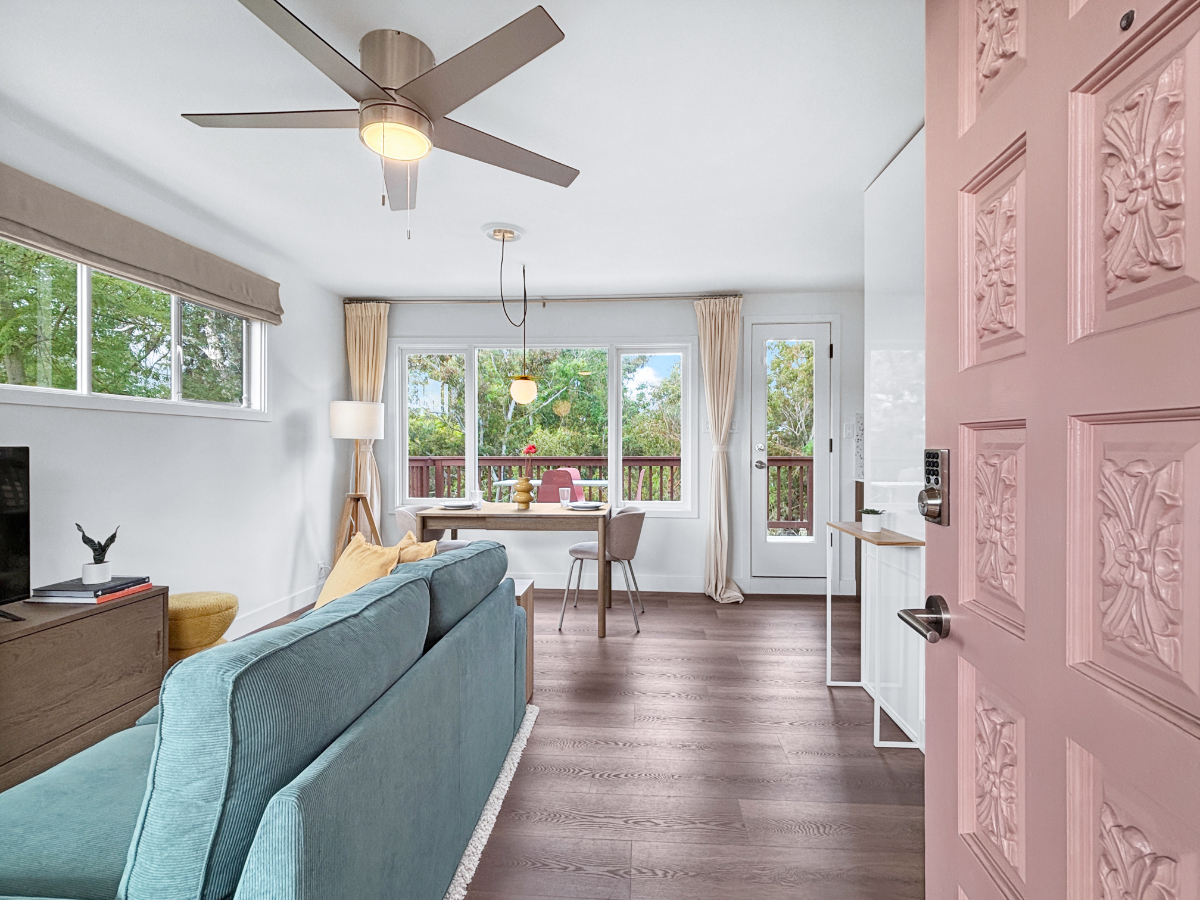 Quiet Canyon-Backed Home in Walkable Hillcrest-Located near major hospitals, Balboa Park, and the San Diego Zoo - Photo 1