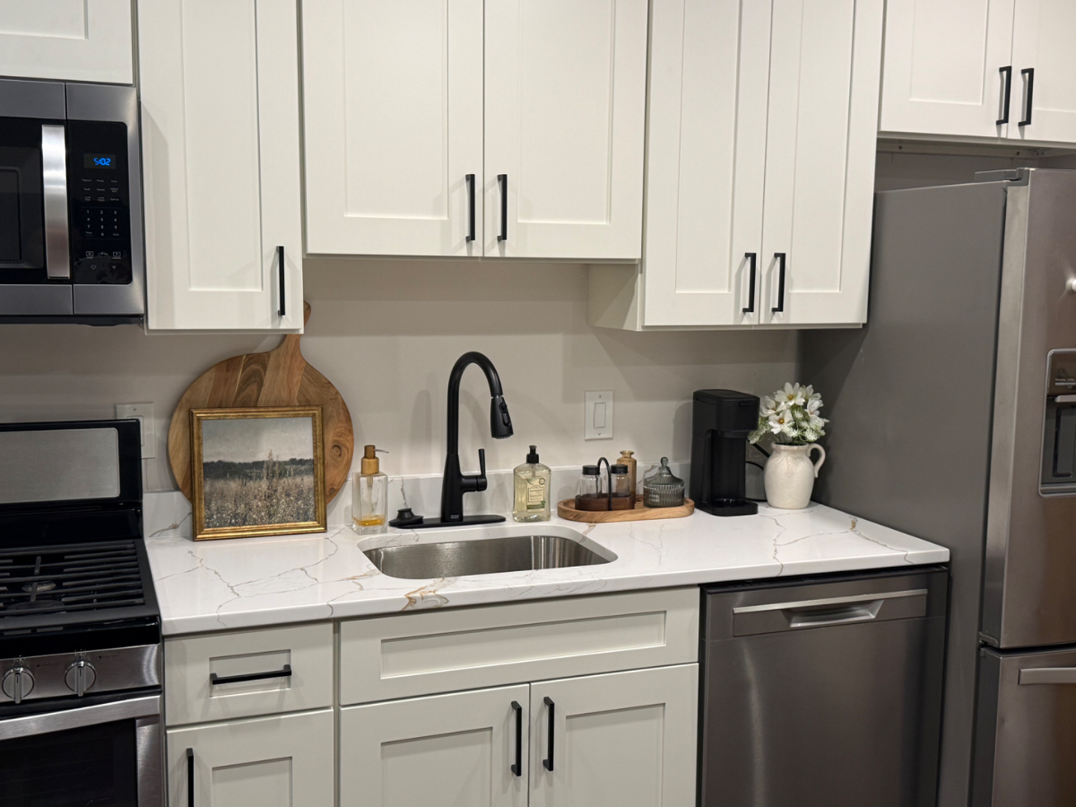 Cozy DC Condo Minutes Away from Historic Neighborhoods - Photo 3