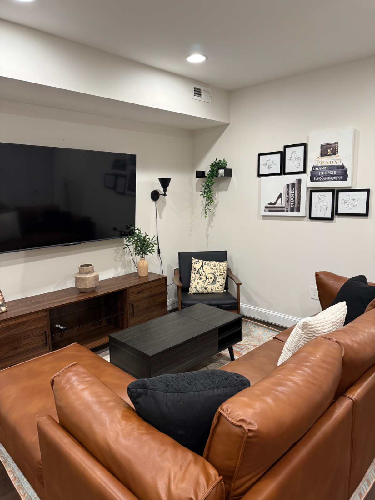 Cozy DC Condo Minutes Away from Historic Neighborhoods - Photo 12