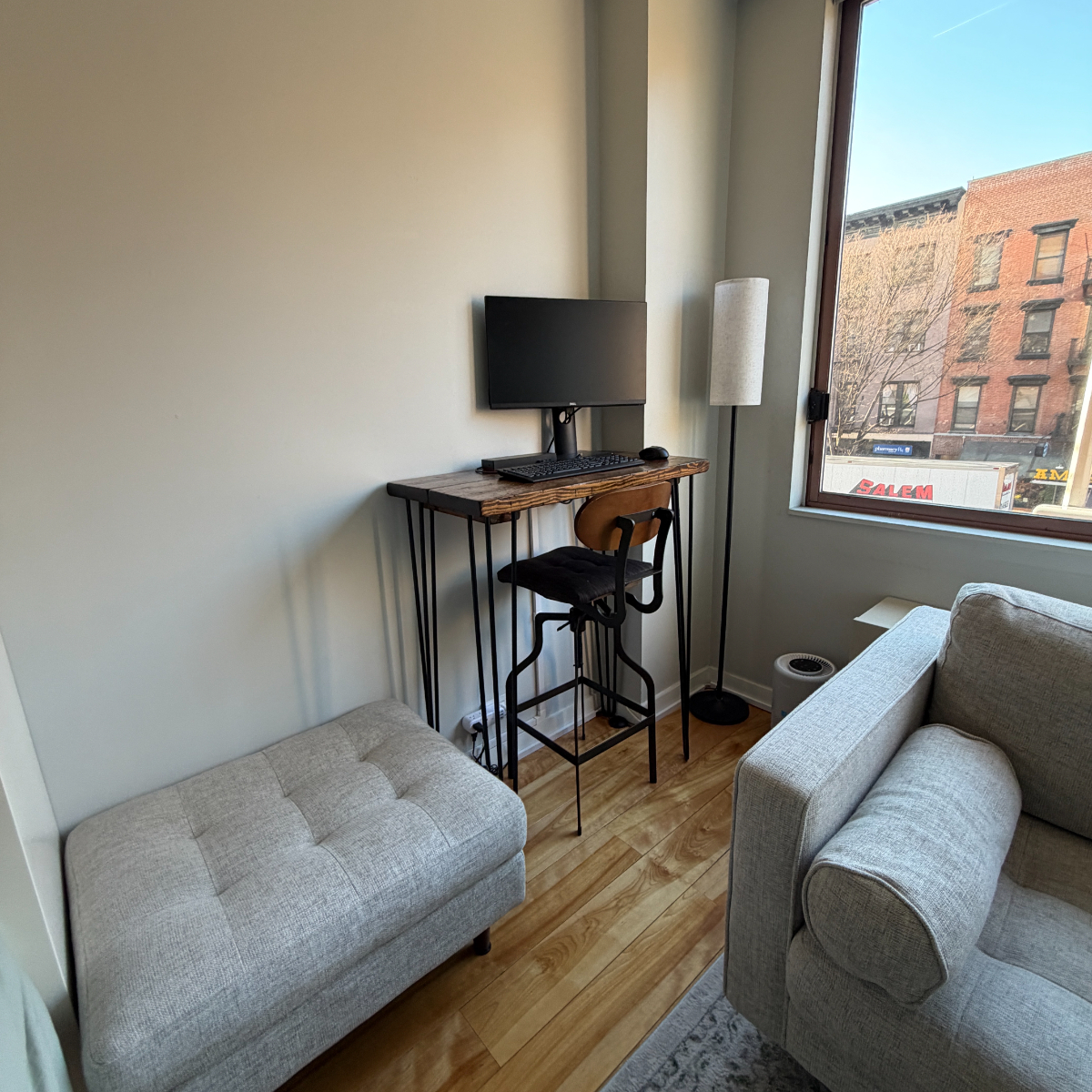 Doorman Building Fully Furnished Hells Kitchen Studio - Photo 4