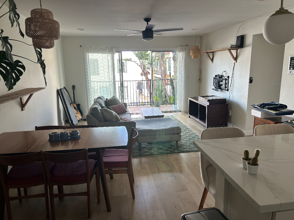 Beloved Hillcrest Condo - Photo 1