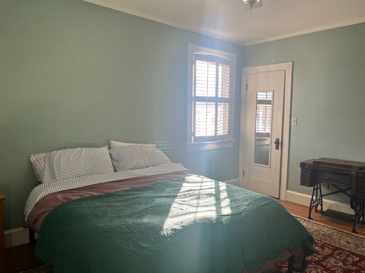 Private Room in 3BR Home - Photo 2
