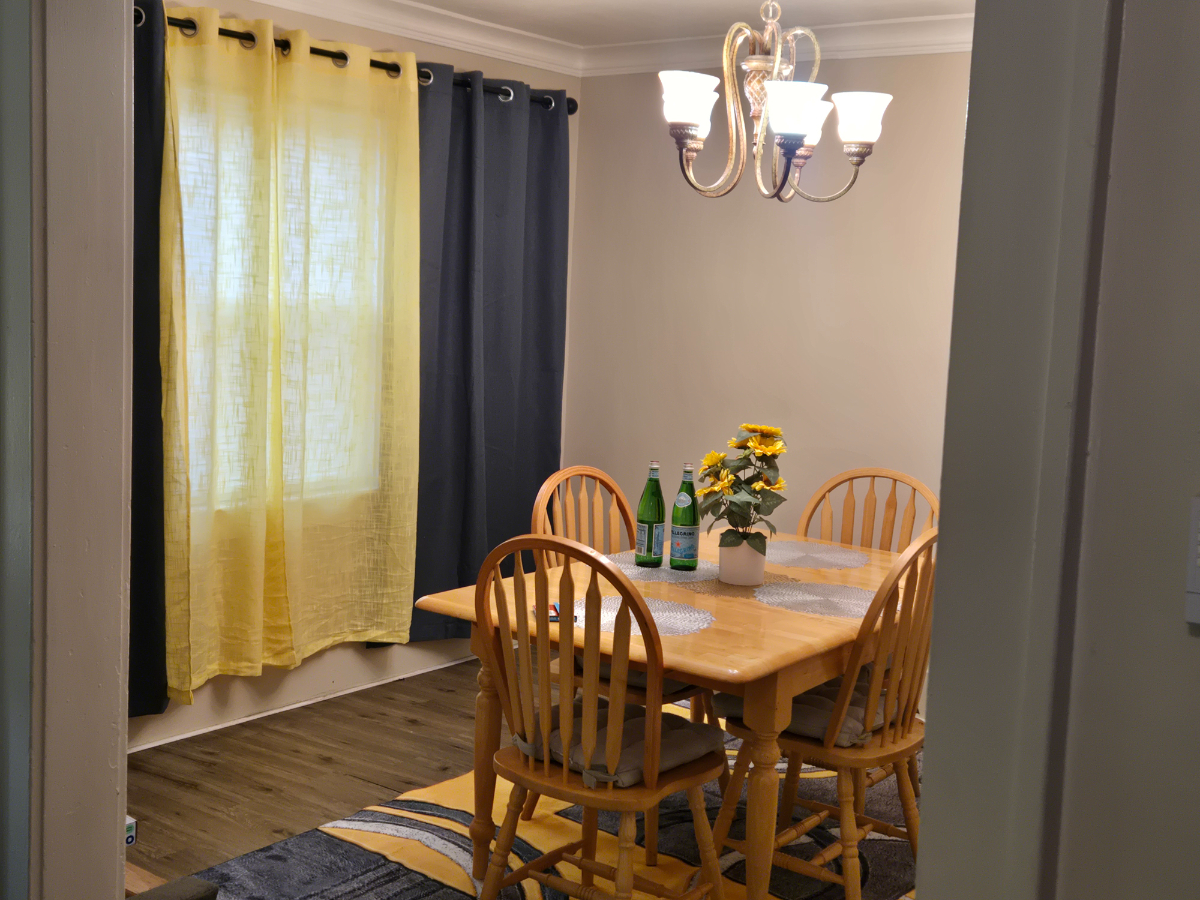 Brooks Ave 1 single bedrooms 1.5 miles from from Strong Memorial/ Shared bathroom with traveling Nur - Photo 5