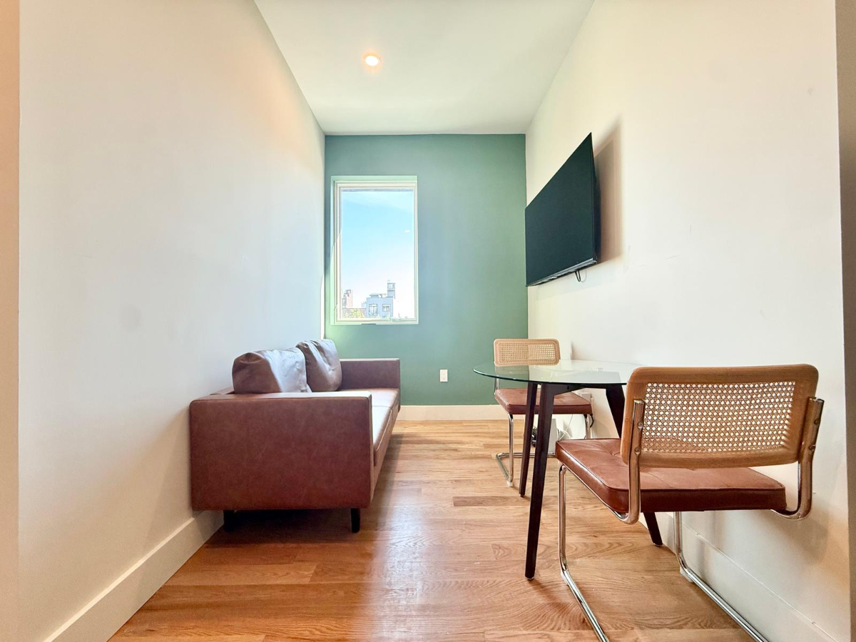 Furnished room in a 4 bedroom, AC, dishwasher 796 - Photo 6