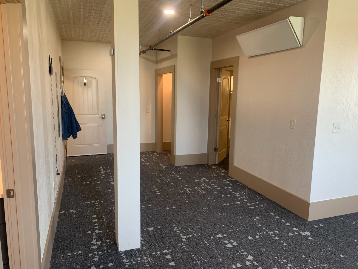 Furnished Downtown Historic Loft - Photo 12