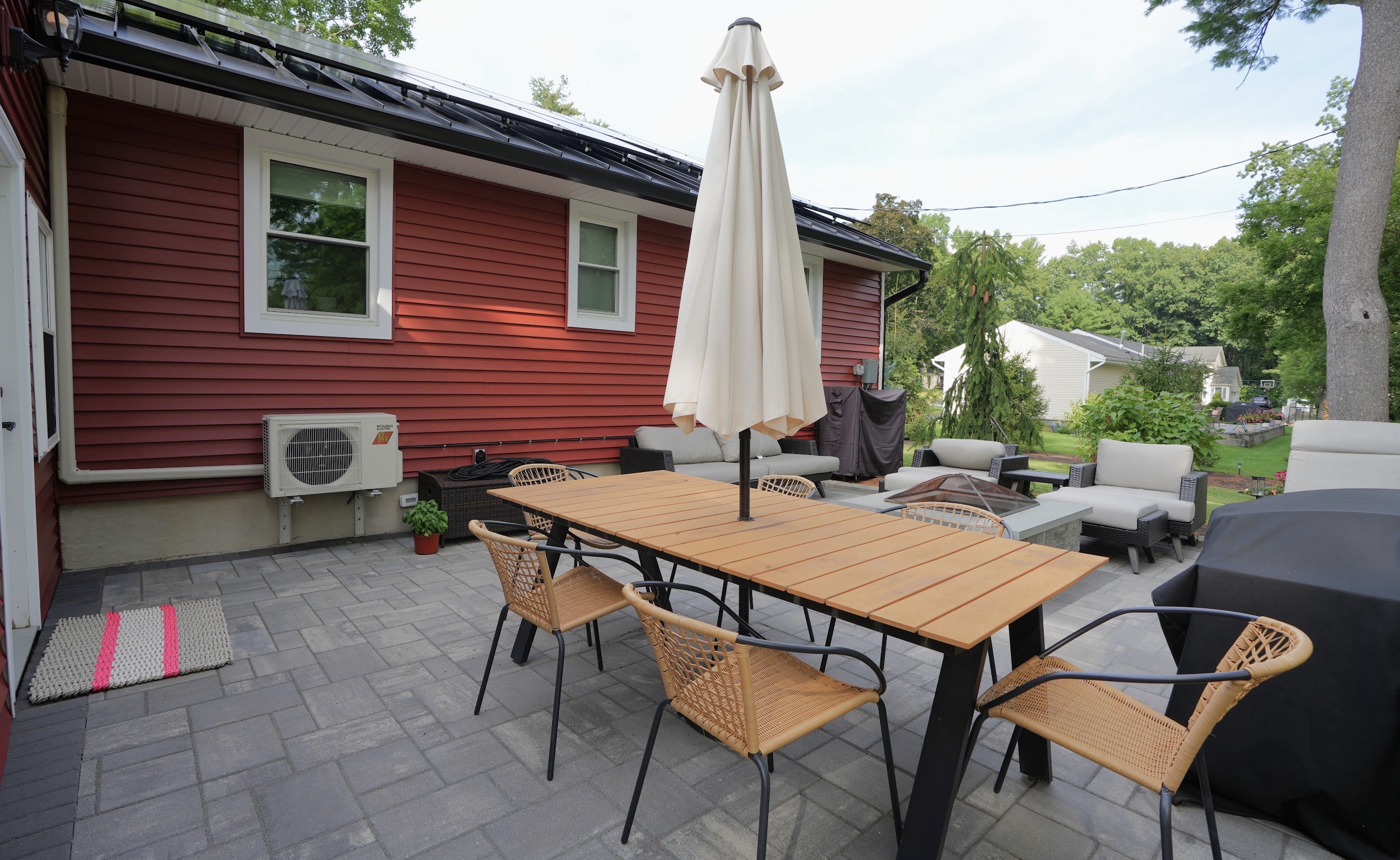 BEAUTIFUL 3BR 2BATHROOM HOME -All 3 ROOMS /ENTIRE HOME AVAILABLE - Photo 7